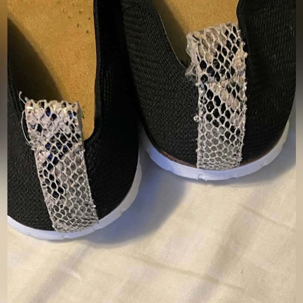 White Mountain Black Slip-On Shoes - Picture 4 of 6